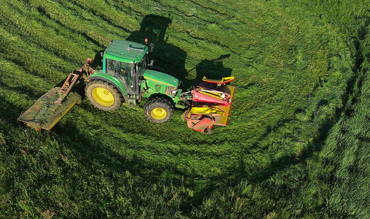 John Deere 6B-1404