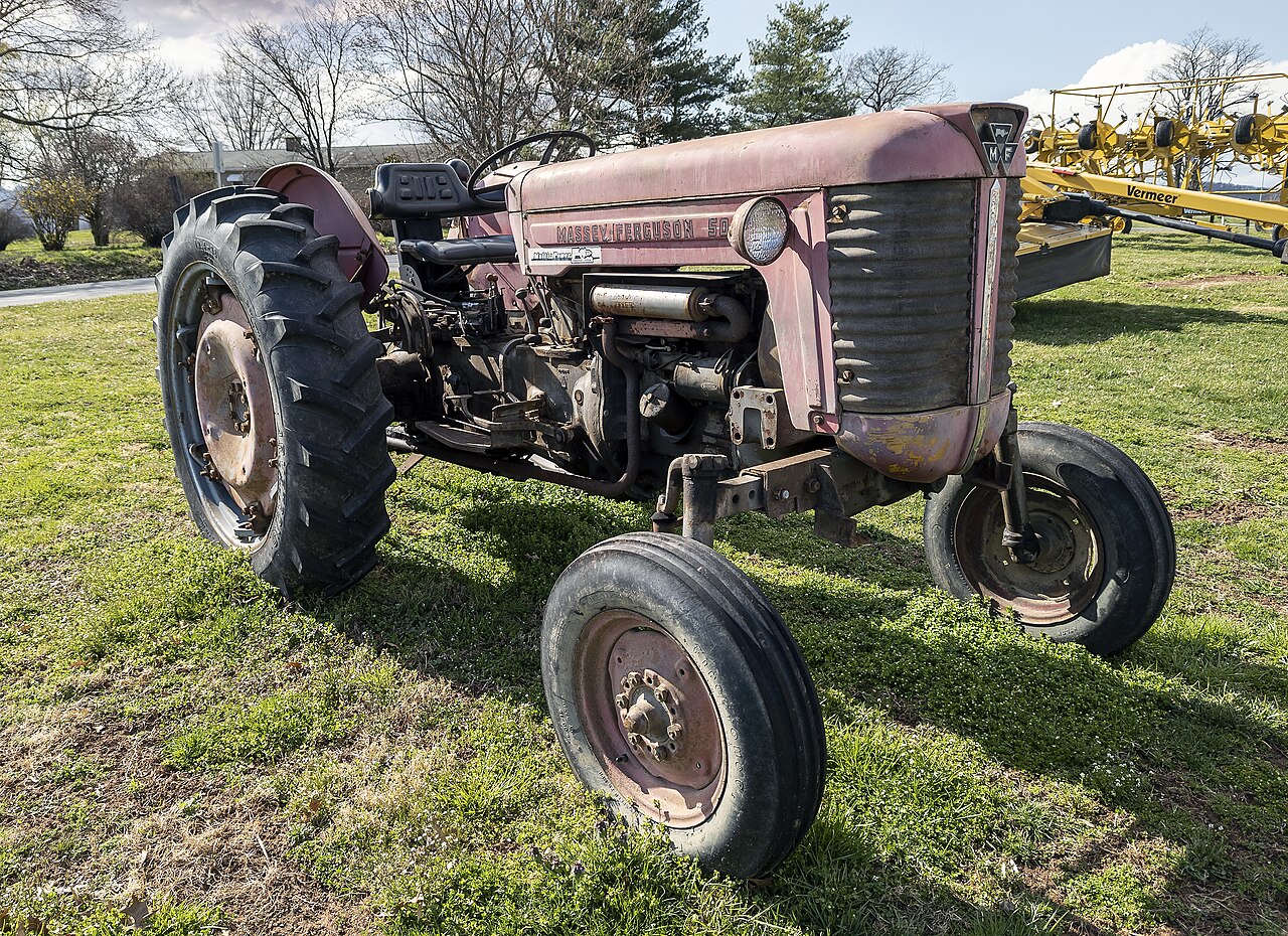 Massey Ferguson 1204